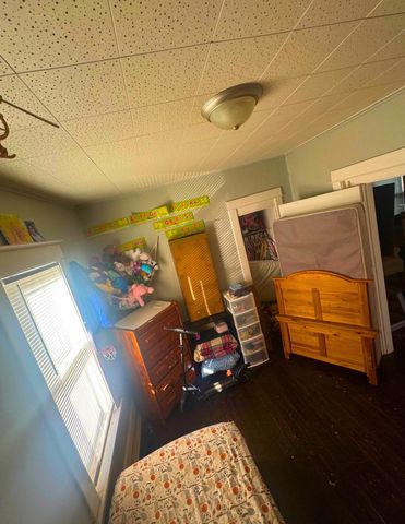 1315 E Stockbridge Avenue, Kalamazoo City, MI 49001