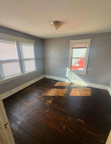 1315 E Stockbridge Avenue, Kalamazoo City, MI 49001