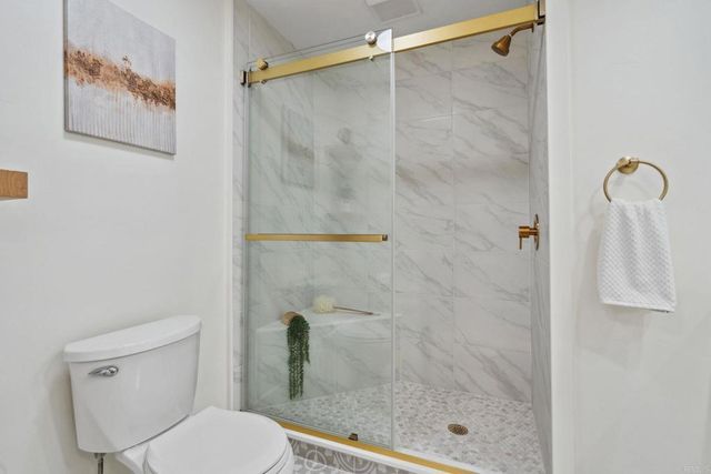 1021 Porteno Court, San Marcos, CA 92078