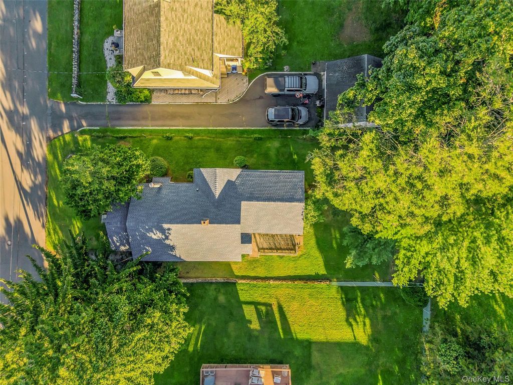 38 Allison Avenue, Stony Point, NY 10980 — photo 2