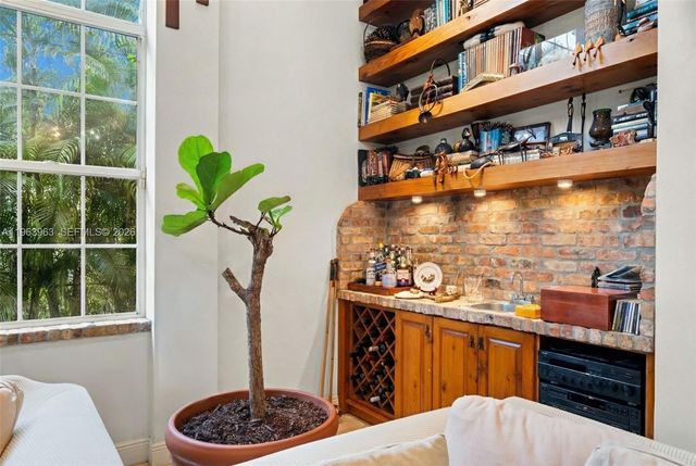 1255 Algardi Ave, Coral Gables, FL 33146