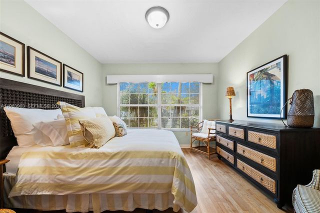 1255 Algardi Ave, Coral Gables, FL 33146