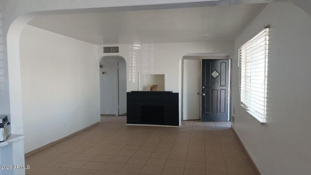 8815 N 28TH Avenue, Phoenix, AZ 85051