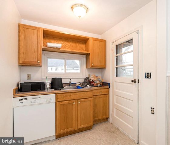 124 W MAIN ST, Birdsboro, PA 19508