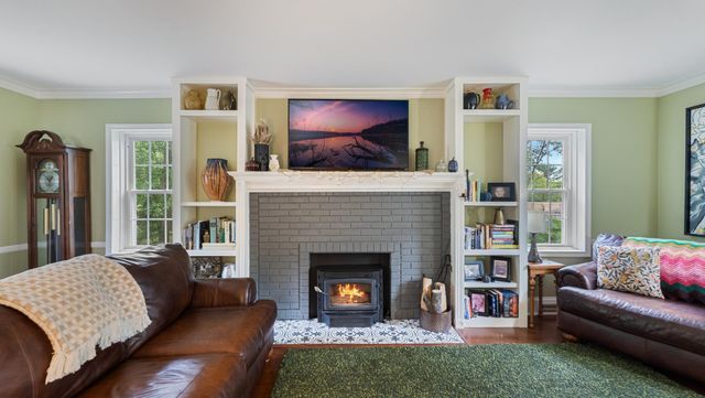 1207 Kilian Boulevard SE, Saint Cloud, MN 56304