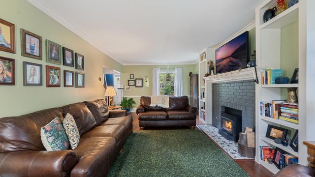 1207 Kilian Boulevard SE, Saint Cloud, MN 56304