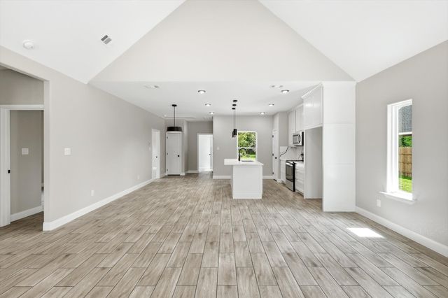 908 Crittendon Street, Bridgeport, TX 76426