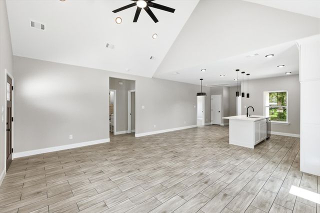908 Crittendon Street, Bridgeport, TX 76426