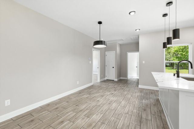 908 Crittendon Street, Bridgeport, TX 76426