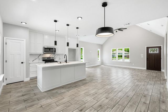 908 Crittendon Street, Bridgeport, TX 76426