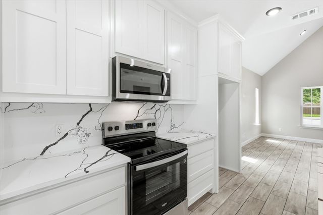 908 Crittendon Street, Bridgeport, TX 76426