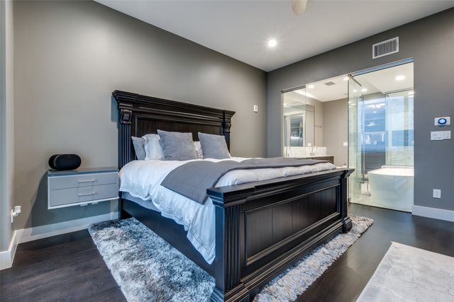 3130 N Harwood Street 1903, Dallas, TX 75201