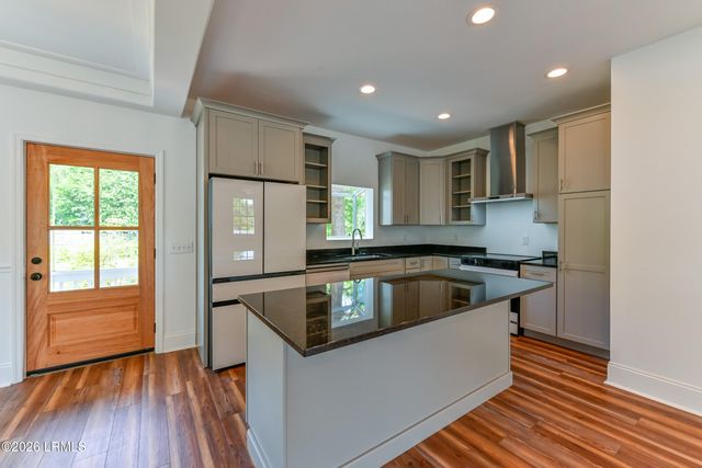 1203 Washington Street, Beaufort, SC 29902