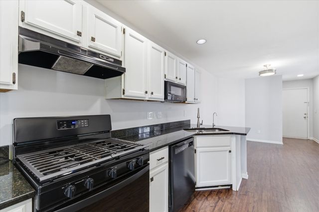 4344 Hillside Drive, Ann Arbor, MI 48105