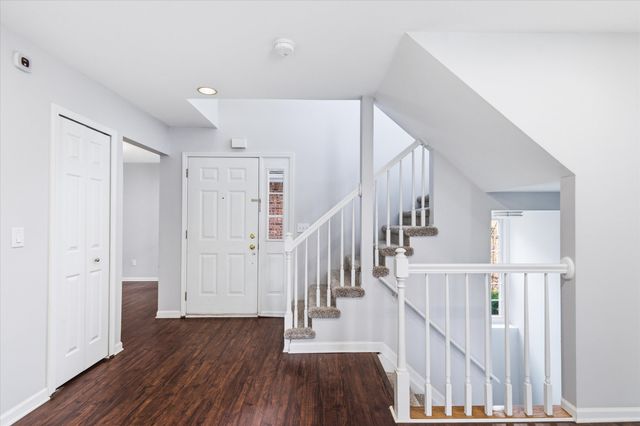 4344 Hillside Drive, Ann Arbor, MI 48105