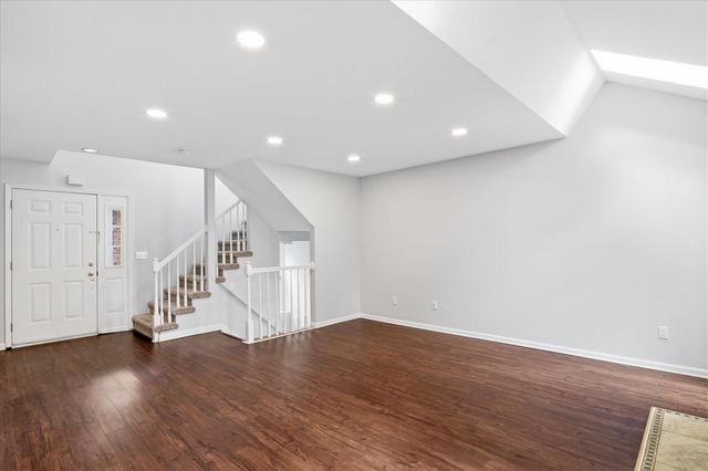 4344 Hillside Drive, Ann Arbor, MI 48105