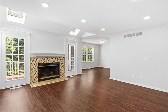 4344 Hillside Drive, Ann Arbor, MI 48105