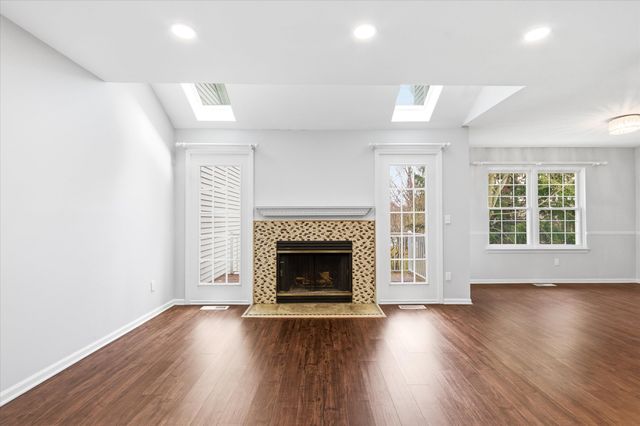 4344 Hillside Drive, Ann Arbor, MI 48105