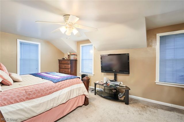 942 Bellflower Avenue SW, Canton, OH 44710