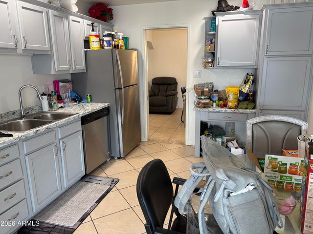 5532 N 19TH Avenue, Phoenix, AZ 85015
