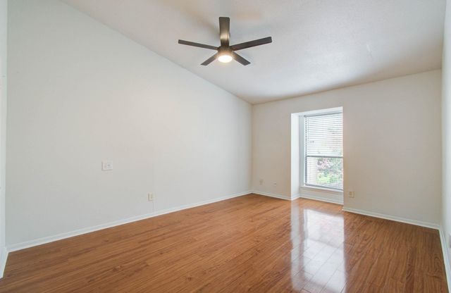 5711 Sugar Hill Drive 108, Houston, TX 77057