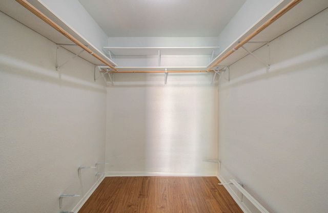 5711 Sugar Hill Drive 108, Houston, TX 77057