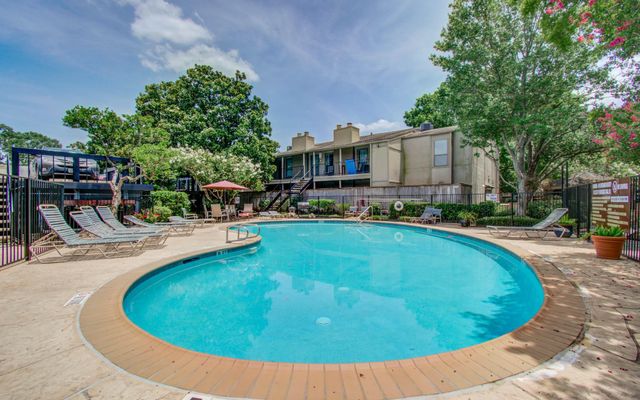 5711 Sugar Hill Drive 108, Houston, TX 77057