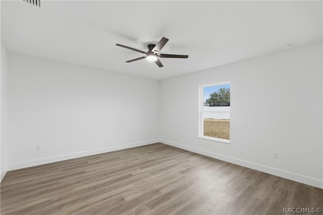 23 Juniper Loop Court, Ocala, FL 34480