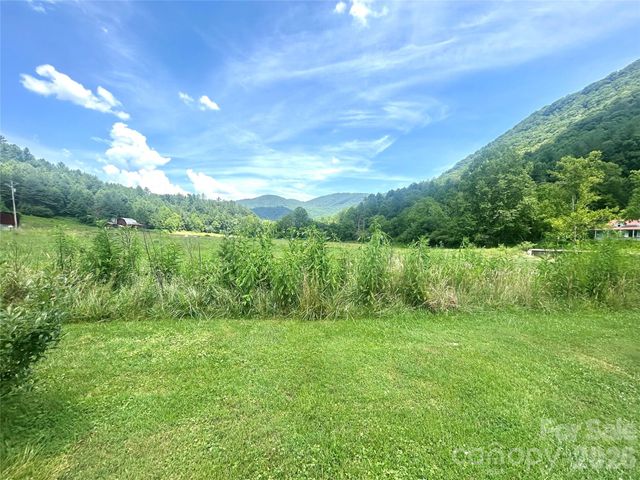 10755 NC 209 Highway, Hot Springs, NC 28743