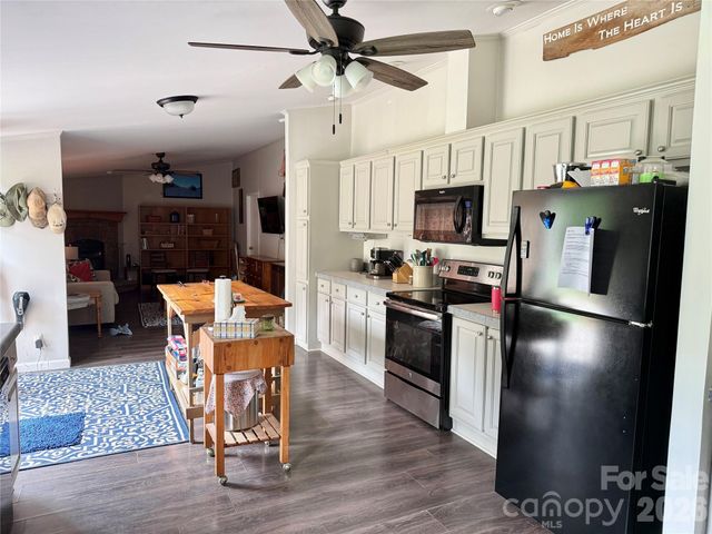 10755 NC 209 Highway, Hot Springs, NC 28743