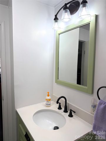 10755 NC 209 Highway, Hot Springs, NC 28743