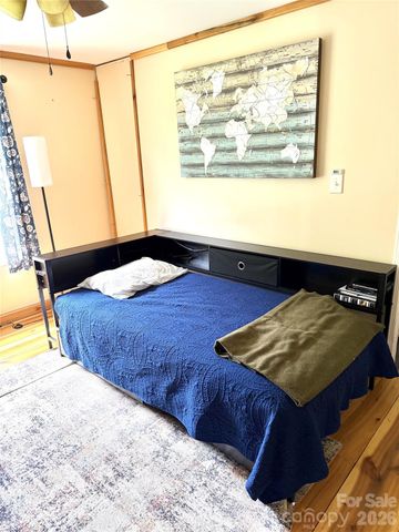 10755 NC 209 Highway, Hot Springs, NC 28743