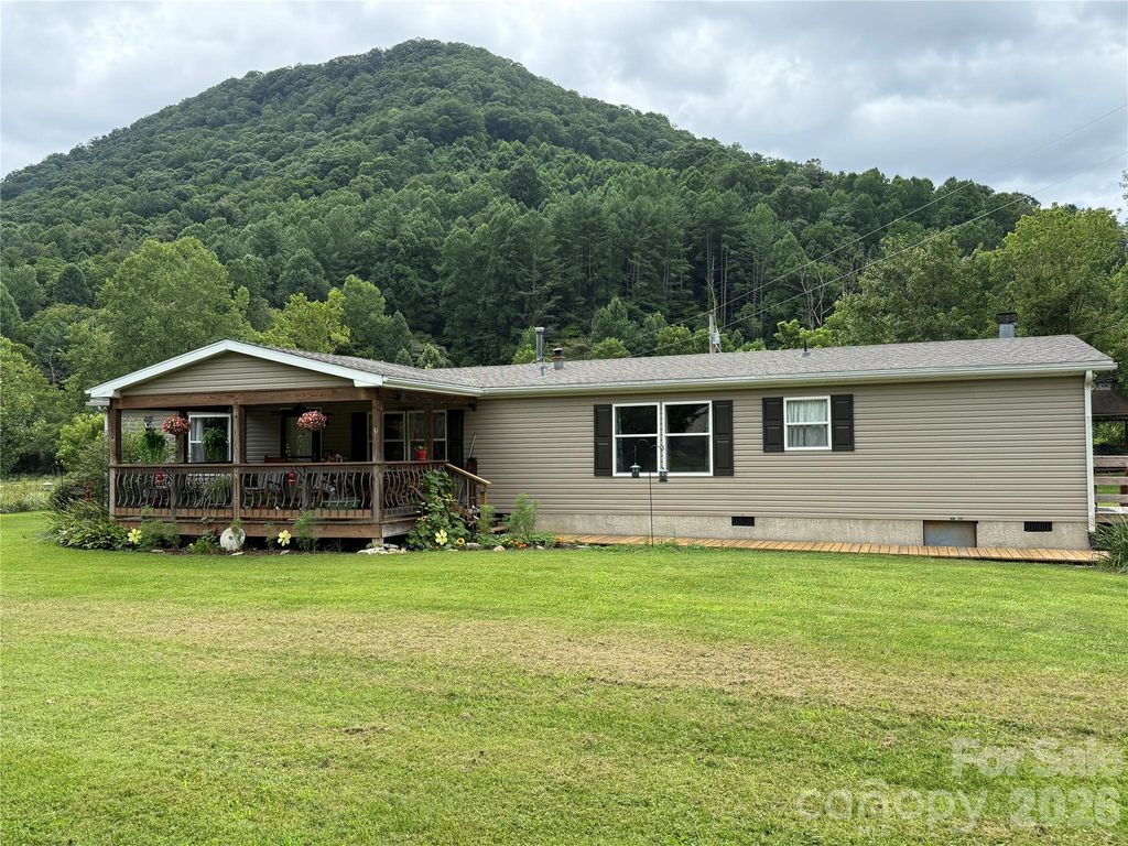 10755 NC 209 Highway, Hot Springs, NC 28743
