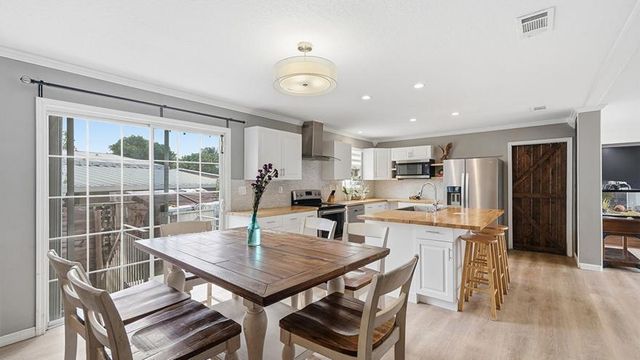 5301 SW 29th Way, Fort Lauderdale, FL 33312