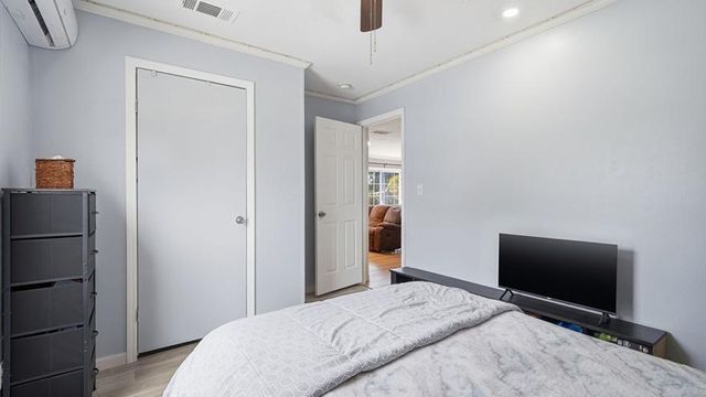 5301 SW 29th Way, Fort Lauderdale, FL 33312