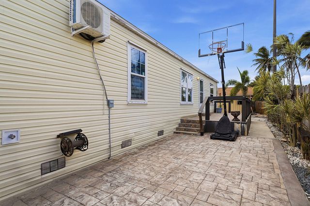 5301 SW 29th Way, Fort Lauderdale, FL 33312