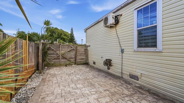 5301 SW 29th Way, Fort Lauderdale, FL 33312