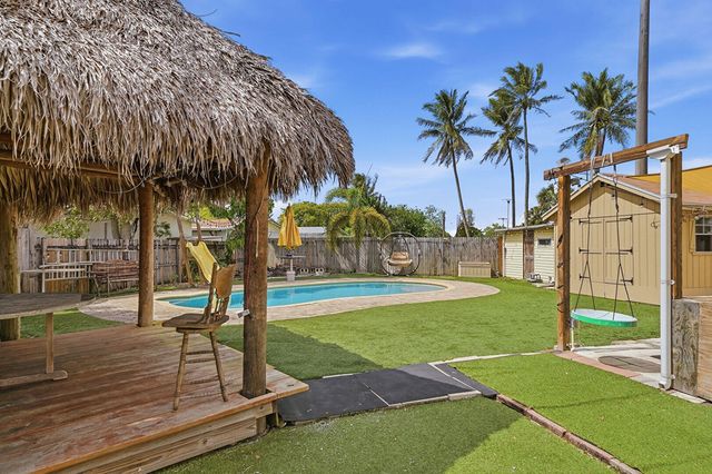 5301 SW 29th Way, Fort Lauderdale, FL 33312