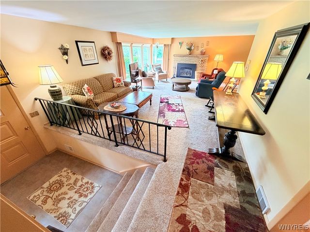4573 Marie Drive, Hamburg, NY 14075