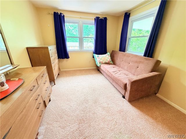 4573 Marie Drive, Hamburg, NY 14075