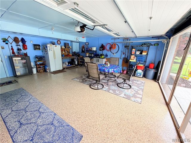4573 Marie Drive, Hamburg, NY 14075