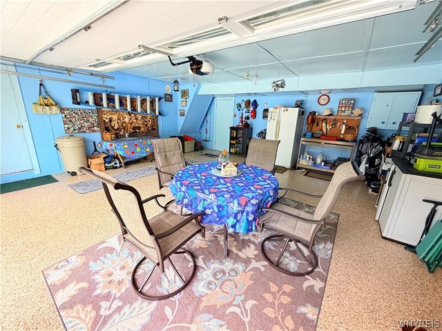 4573 Marie Drive, Hamburg, NY 14075