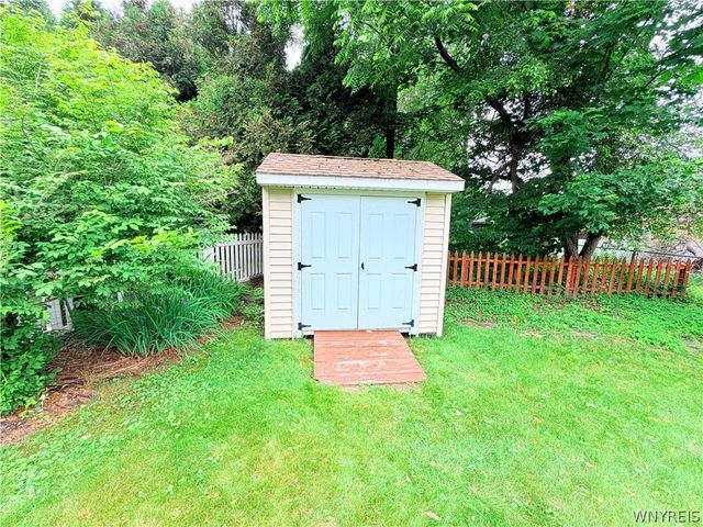 4573 Marie Drive, Hamburg, NY 14075