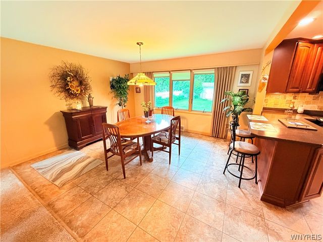 4573 Marie Drive, Hamburg, NY 14075