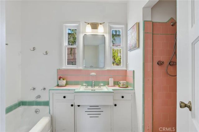 130 Sequoia, Pasadena, CA 91105