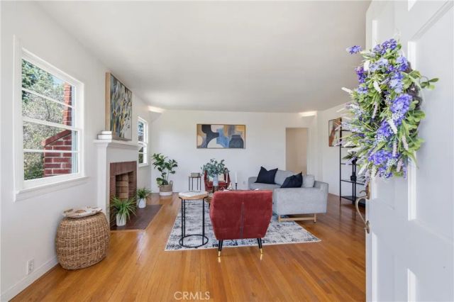 130 Sequoia, Pasadena, CA 91105