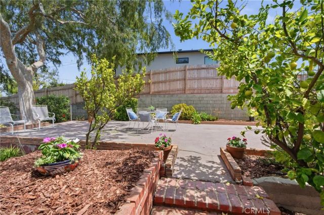 130 Sequoia, Pasadena, CA 91105