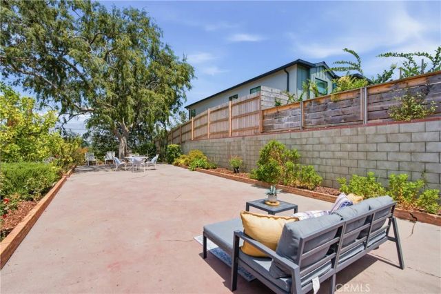 130 Sequoia, Pasadena, CA 91105