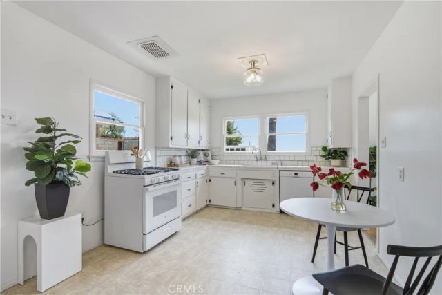 130 Sequoia, Pasadena, CA 91105