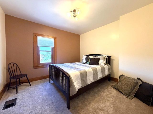 1849 N 1st STREET, Milwaukee, WI 53212